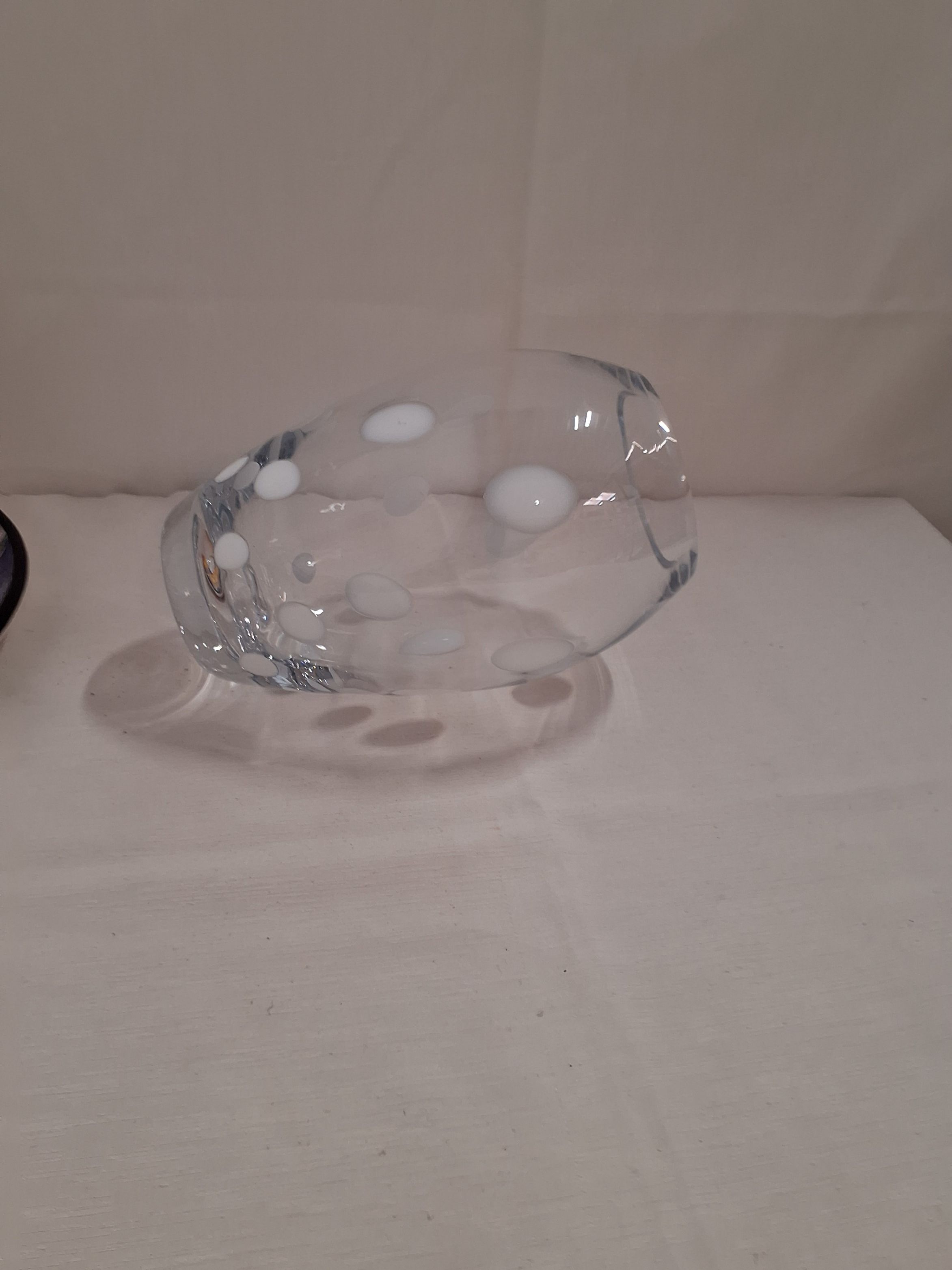Jali vase